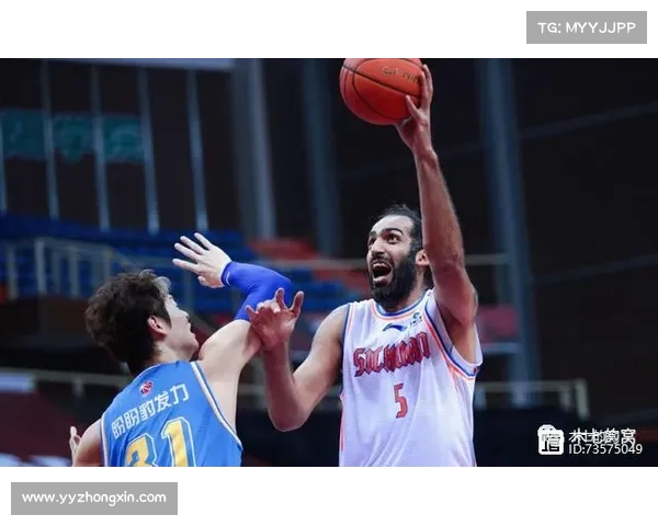 从竞技状态与精神担当角度解析哈达迪坚持不退役的深层原因